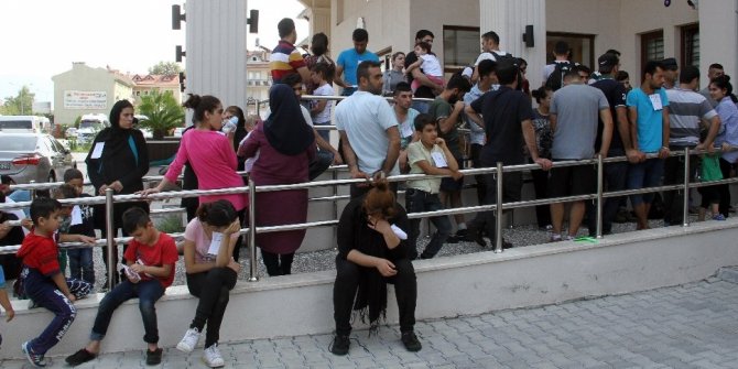 103 KAÇAK GÖÇMEN FETHİYE’DE YAKALANDI