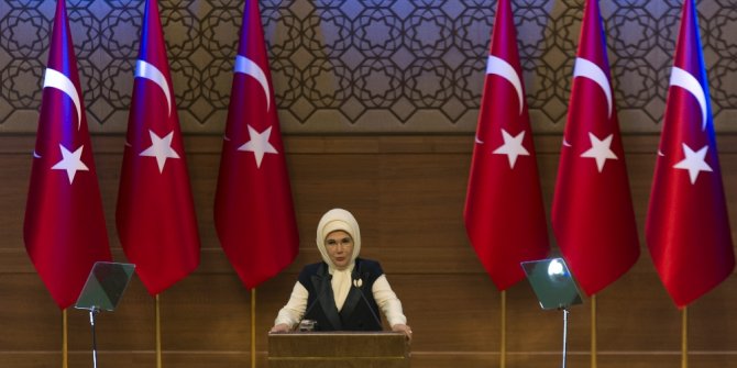 ’SIFIR ATIK PROJESİ’ EMİNE ERDOĞAN’IN ÖNCÜLÜĞÜNDE BAŞLATILDI