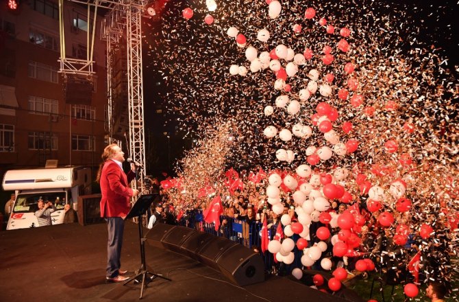 CERRAHPAŞA ŞARKISI VOLKAN KONAK’I AĞLATTI