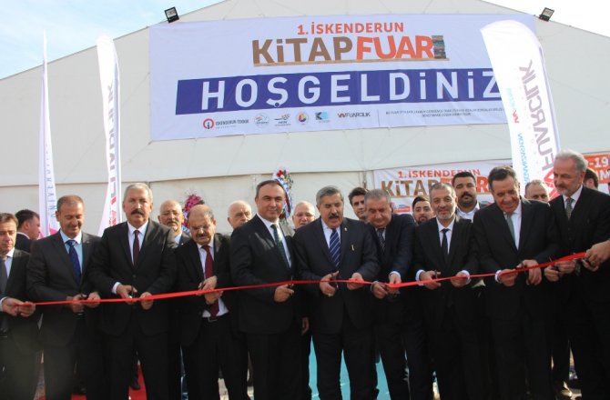 İSKENDERUN KİTAP FUARI AÇILDI