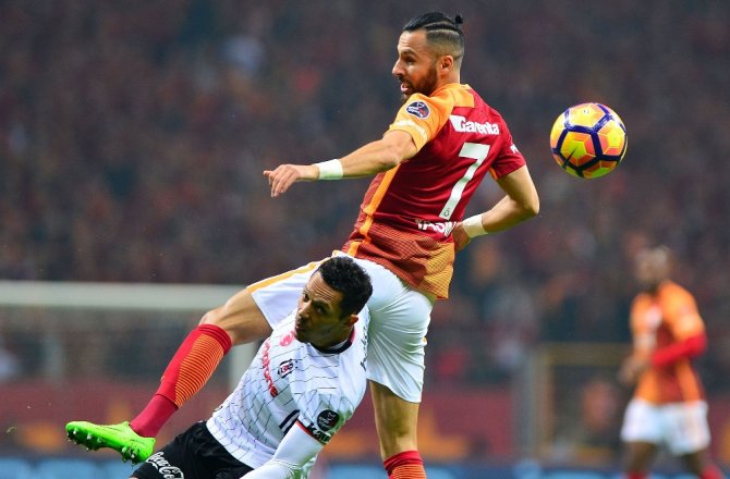 ARALIK AYINDA 16. BEŞİKTAŞ - GALATASARAY DERBİSİ