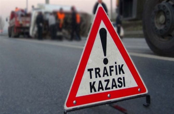 KAHRAMANMARAŞ'TA TRAFİK KAZASI: 3 YARALI