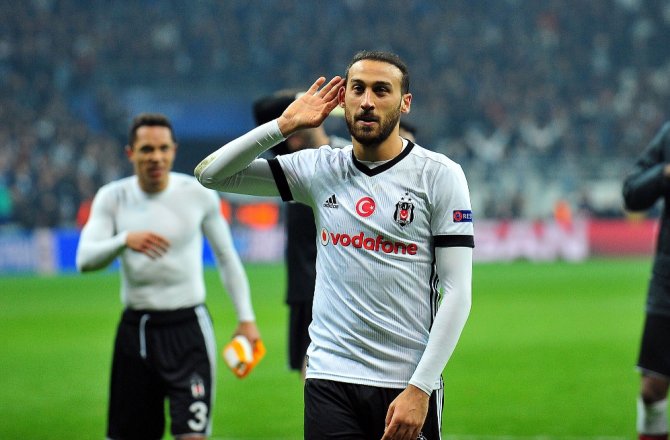 CENK TOSUN ŞAMPİYONLAR LİGİ TARİHİNE GEÇTİ