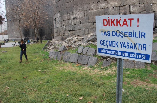 Diyarbakır’da tarih ‘dökülüyor’