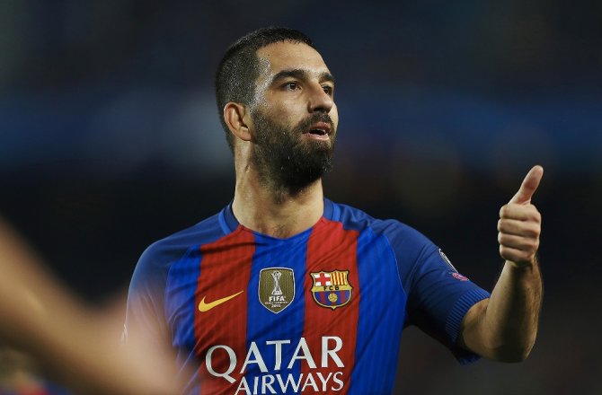 Başakşehir Arda Turan’ın transferini bitirdi