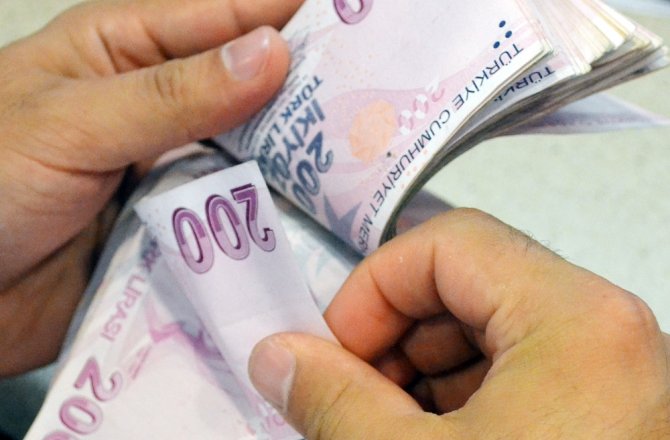 En borçlu sektör finansal olmayan kuruluşlar