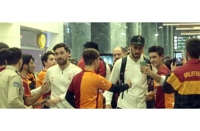 Galatasaray, İzmir’de