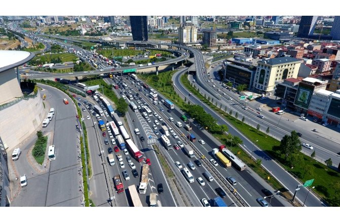 İstanbul’da bazı yollar trafiğe kapatılacak