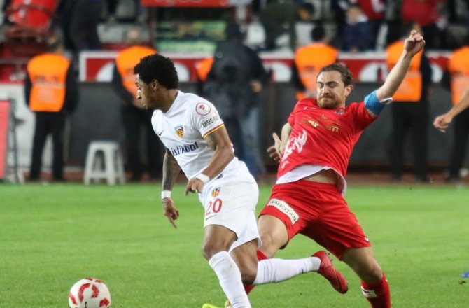 Kayserispor çeyrek finalde