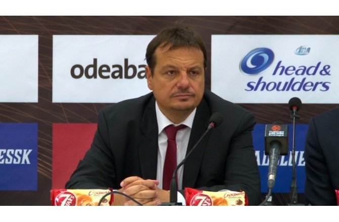 Ergin Ataman’dan Fenerbahçe taraftarına tepki