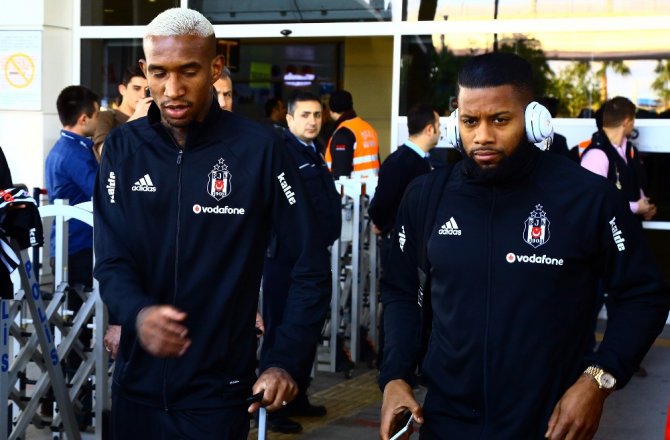 Beşiktaş, Antalya’ya 3 eksikle geldi