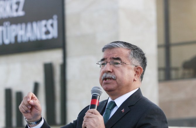 BAKAN YILMAZ’DAN ÖĞRETMEN ATAMASI MÜJDESİ