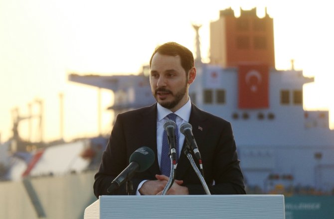 DÜNYANIN EN BÜYÜK FSRU GEMİSİNİ BAKAN ALBAYRAK AÇTI