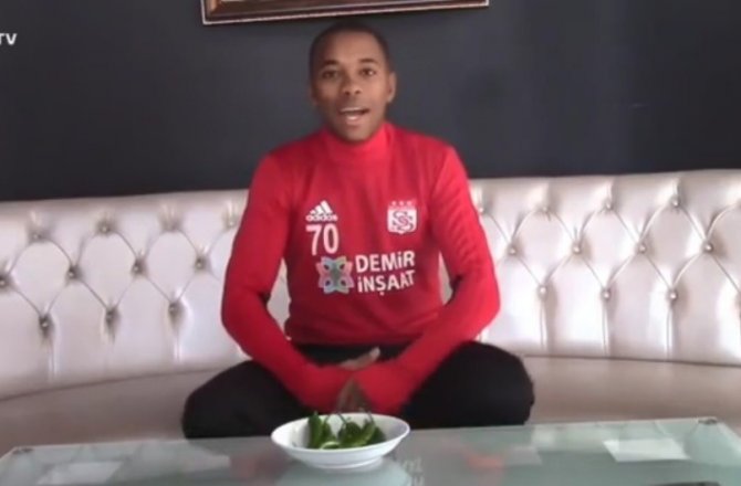 ROBİNHO JOSEF DE SOUZA’YA MEYDAN OKUDU