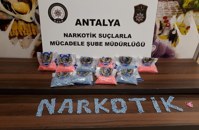 ANTALYA MERKEZLİ UYUŞTURUCU OPERASYONU: 12 GÖZALTI