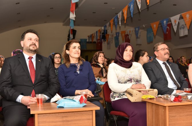 GÖKSUN’DA 8 MART DÜNYA KADINLAR GÜNÜ PROGRAM İLE KUTLANDI