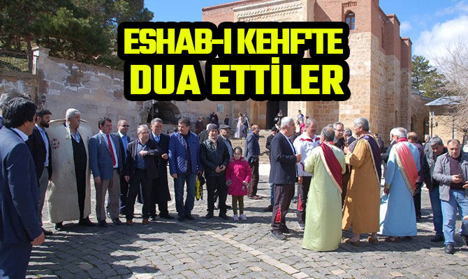 ESHAB-I KEHF'TE DUA ETTİLER