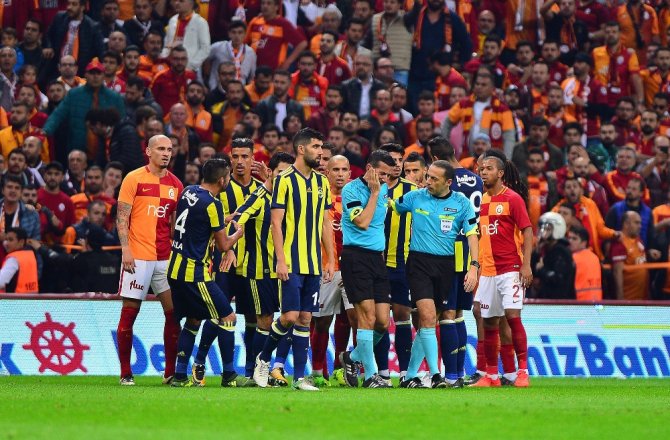 FENERBAHÇE İLE GALATASARAY 387. RANDEVUDA