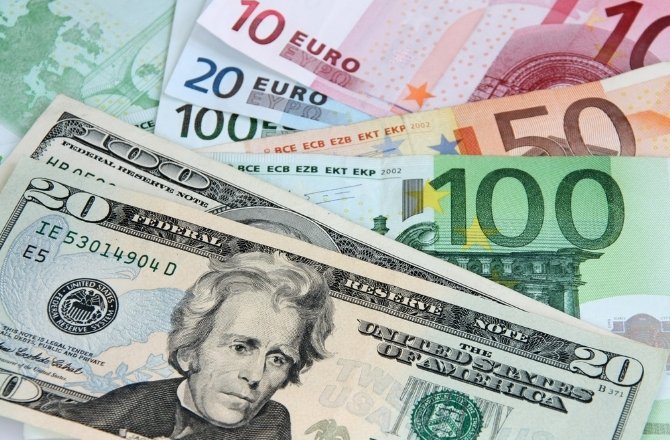 DOLAR GÜNE 3,8980 LİRADAN BAŞLADI