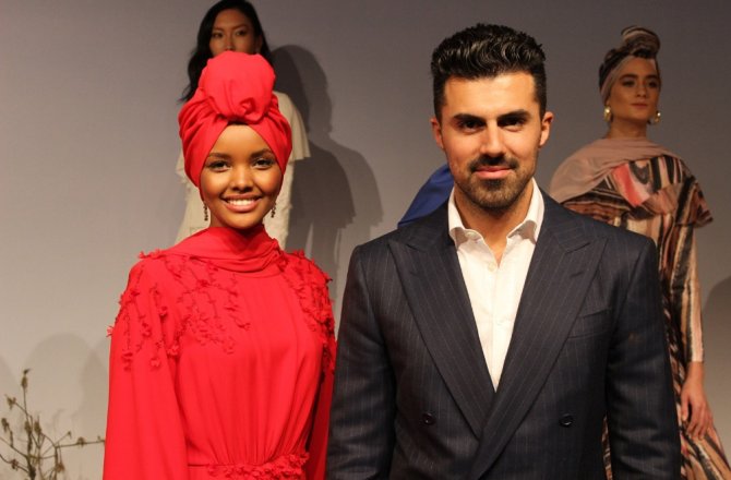 TESETTÜRLÜ TOP MODEL HALİMA ADEN İSTANBUL’DA