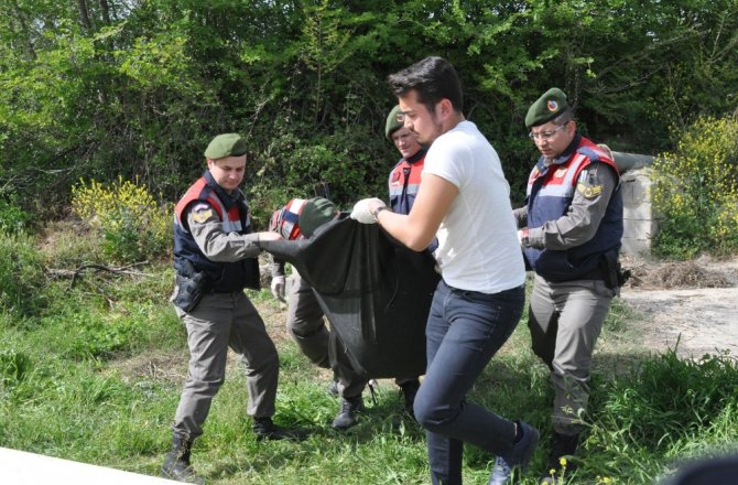 SU KUYUSUNDA YAKILMIŞ ERKEK CESEDİ BULUNDU