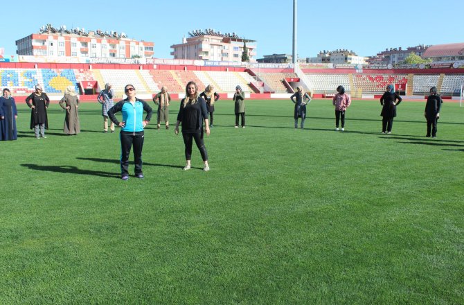 “KOŞABİLİYORKEN KOŞ” PROJESİ YOĞUN KATILIMLA DEVAM EDİYOR