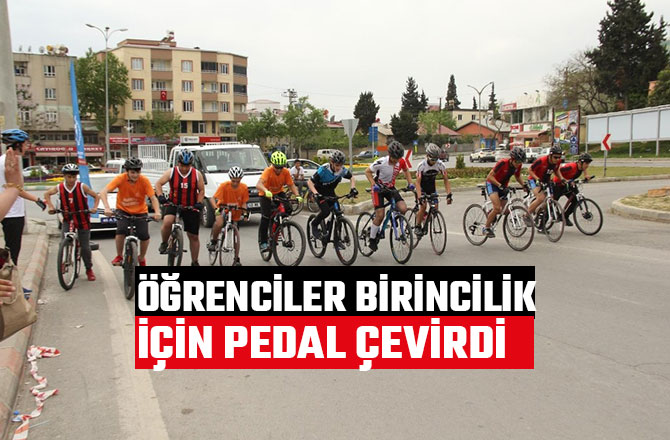 ÖĞRENCİLER BİRİNCİLİK İÇİN PEDAL ÇEVİRDİ