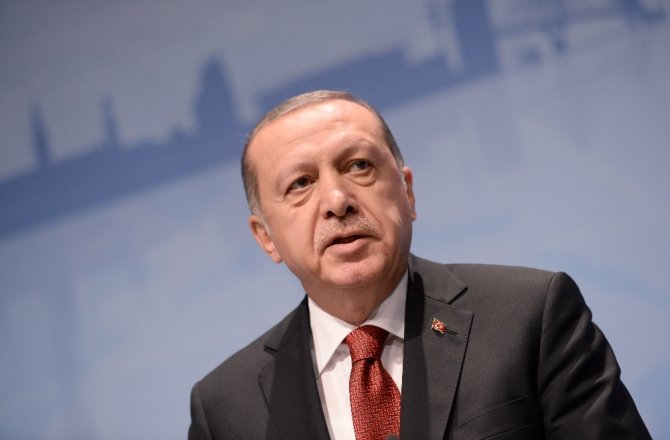 CUMHURBAŞKANI ERDOĞAN AVRUPA ŞAMPİYONUNU KUTLADI