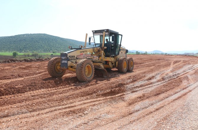 ULUBAHÇE MEZARLIĞI OTOPARK SORUNUNU ÇÖZDÜ