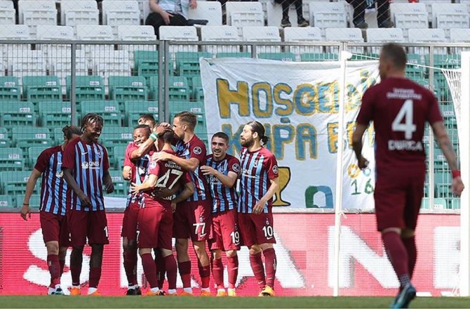 TRABZONSPOR DEPLASMANDA GALİP