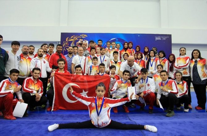 WUSHU ŞAMPİYONASI'NDA 7 ALTIN, 8 GÜMÜŞ, 10 BRONZ MADALYA