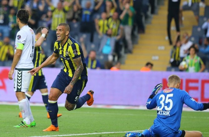 FENERBAHÇE SEZONU 2. SIRADA TAMAMLADI