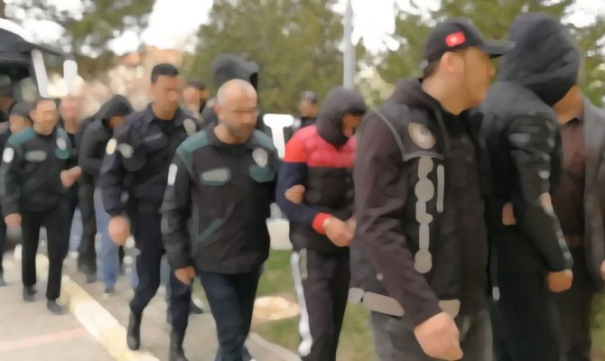 Yasa dışı bahis şebekesine operasyon: 97 gözaltı