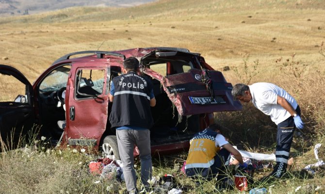 Aynı mevkide iki ayrı trafik kazası: 1 ölü, 6 yaralı