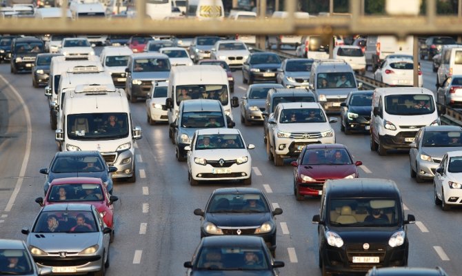 Trafiğe kaydı yapılan taşıt sayısı yüzde 3,1 arttı