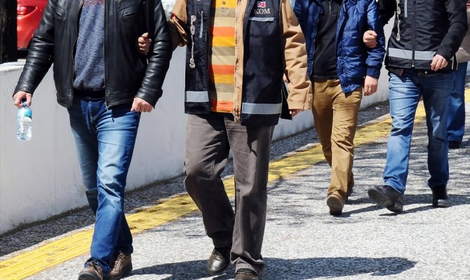 Kastamonu merkezli FETÖ operasyonu: 12 gözaltı