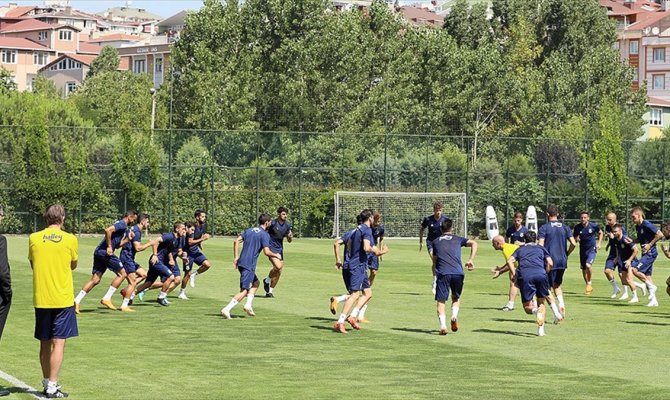 Fenerbahçe İsviçre yolcusu