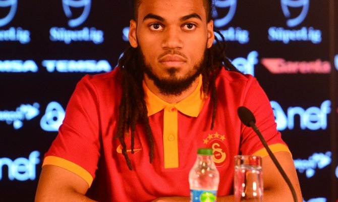 Denayer’den Galatasaray’a kötü haber