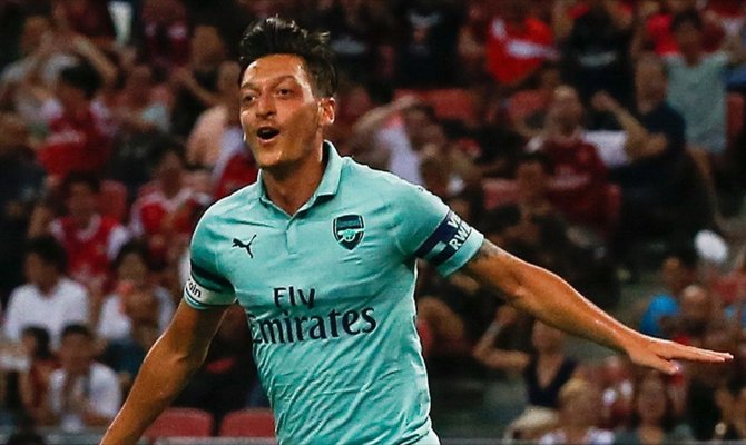 'Kaptan' Mesut Özil göz doldurdu