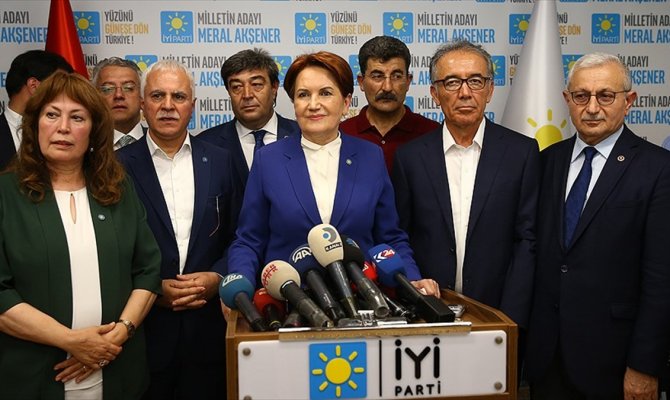 İYİ Parti'de 'Akşener kararı' teyit edildi