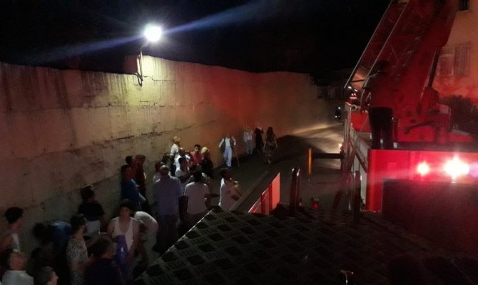 Kahramanmaraş’ta gece yarısı korkutan yangın