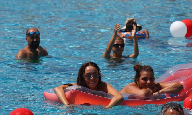 Antalya turizminden yeni rekor üstüne rekor