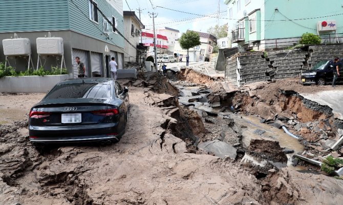 Depremin zararı 350 milyon dolar