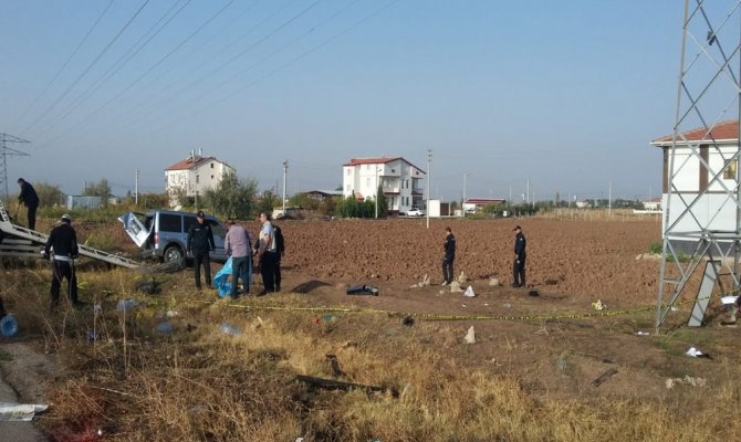 Polis aracı otomobille çarpıştı: 4’ü polis 5 yaralı