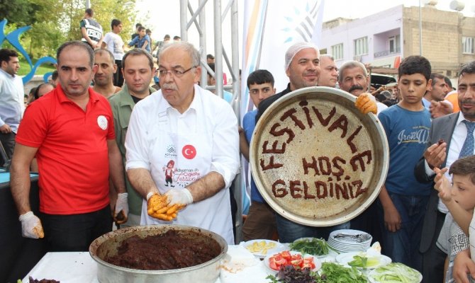 Adıyaman’da acı en tatlı halini aldı