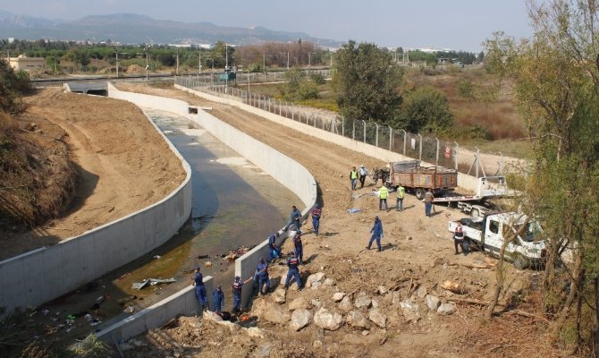 İzmir’deki katliam gibi kazada 5 gözaltı