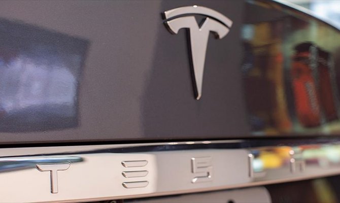 Tesla'nın yeni Yönetim Kurulu Başkanı Denholm oldu