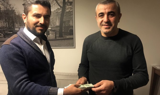 UBER şoförü iş adamının 80 bin lirasını teslim etti