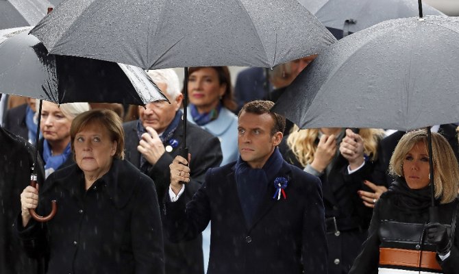 Cumhurbaşkanı Erdoğan Paris’teki törenlere katıldı