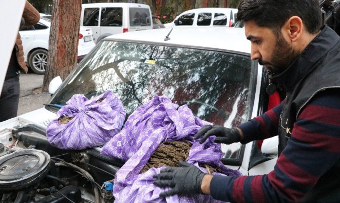 Aile süsü vererek uyuşturucu sevkiyatı polise takıldı